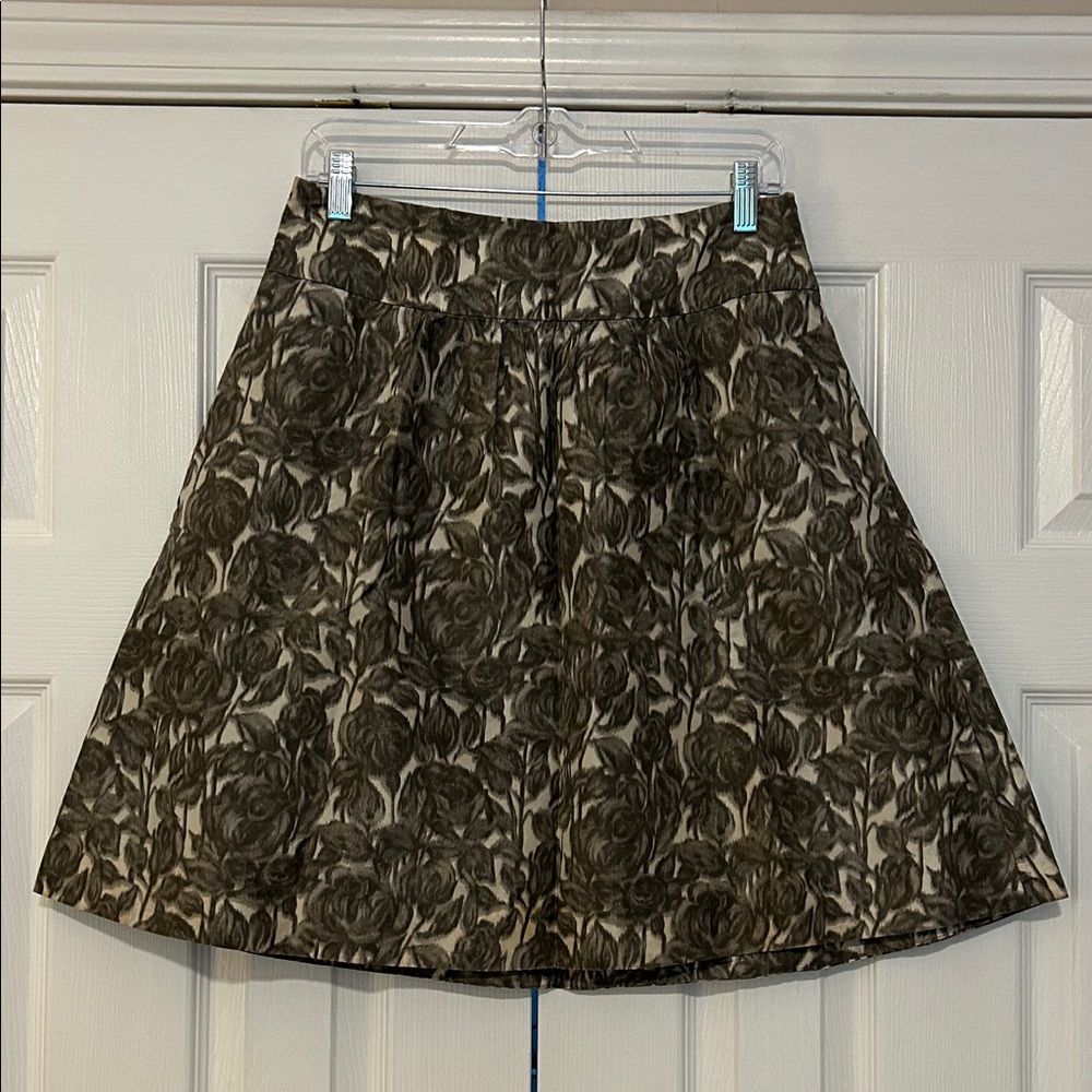 Women’s Gray Floral A-Line Skirt